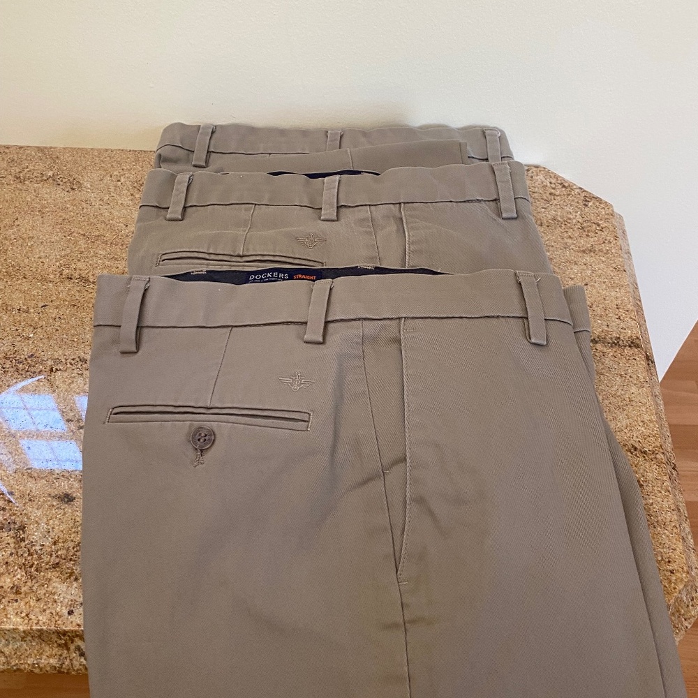 Mens Dockers khakis set of 3